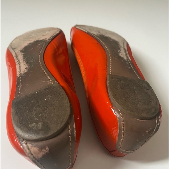 Tory Burch Aaden Ballet-Tumbled Patent
Grain in Orange 🍊 - Picture 6 of 7